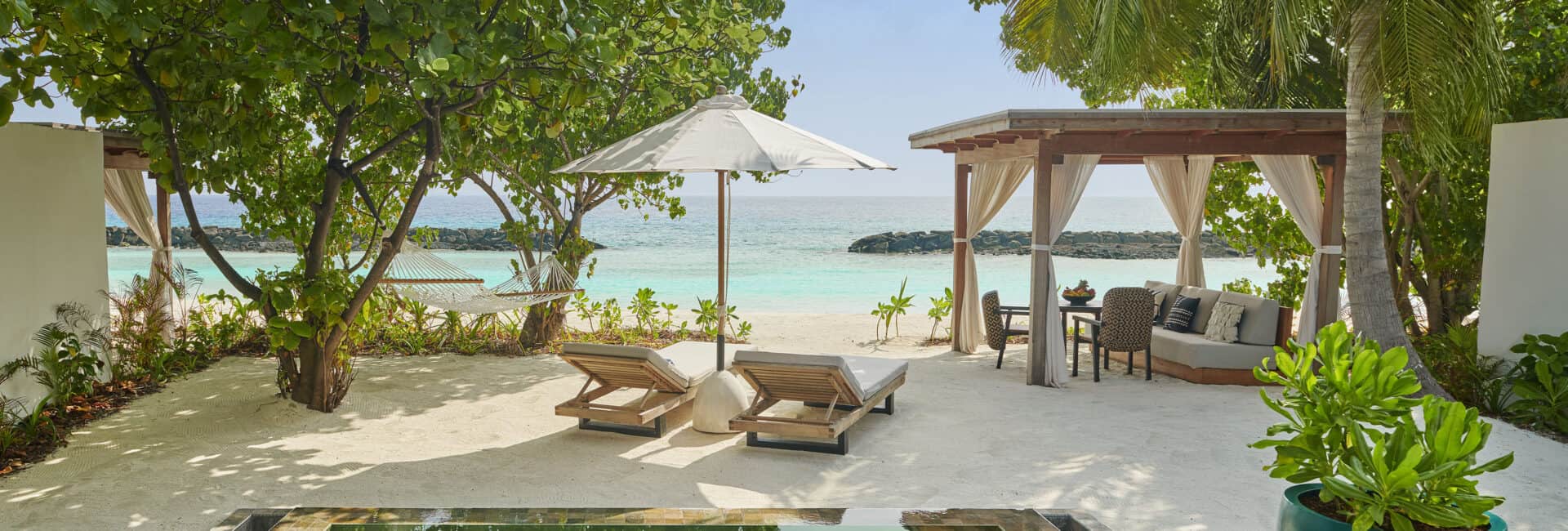 Fairmont Sirru Fen Fushi