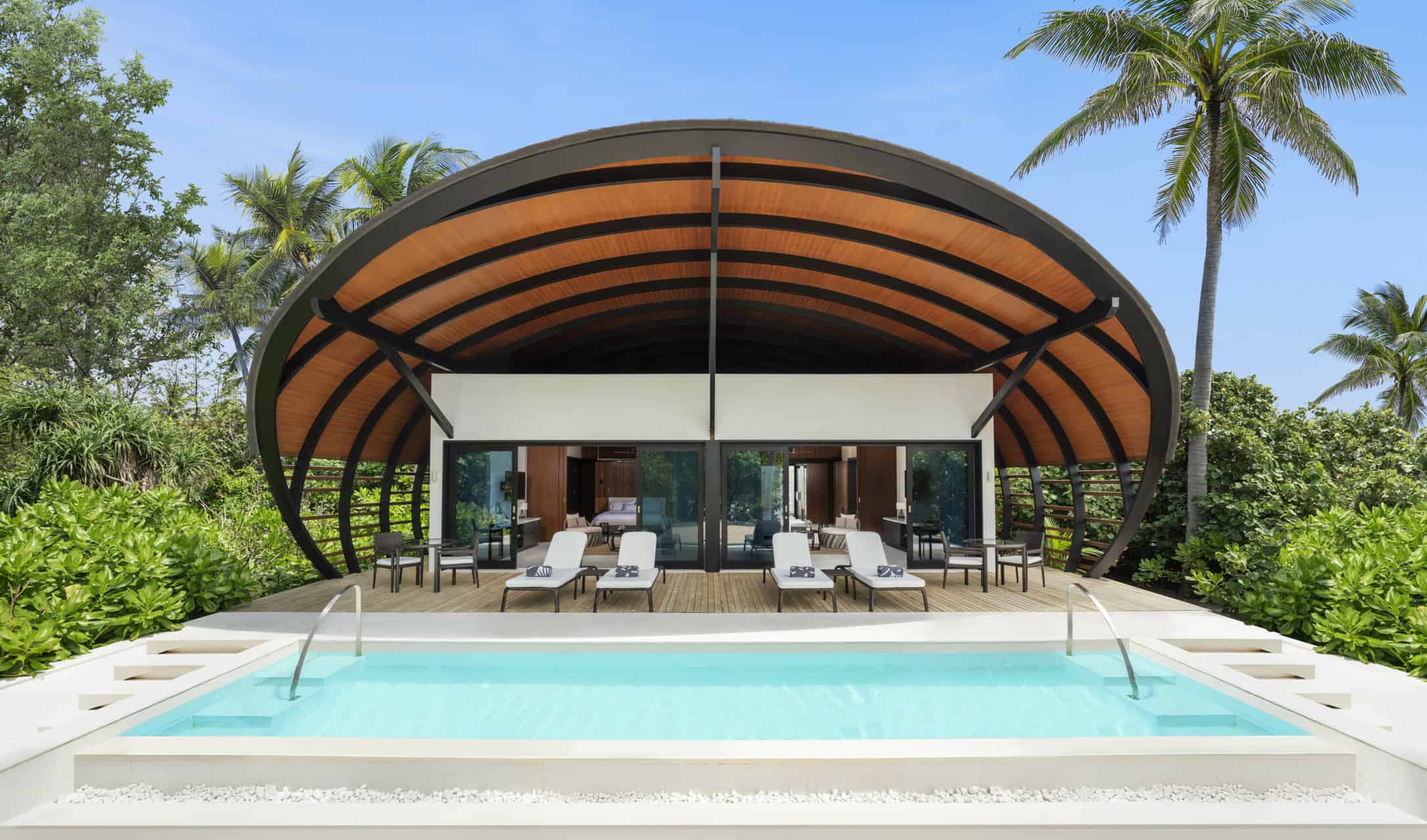 The Westin Maldives Miriandhoo Resort
