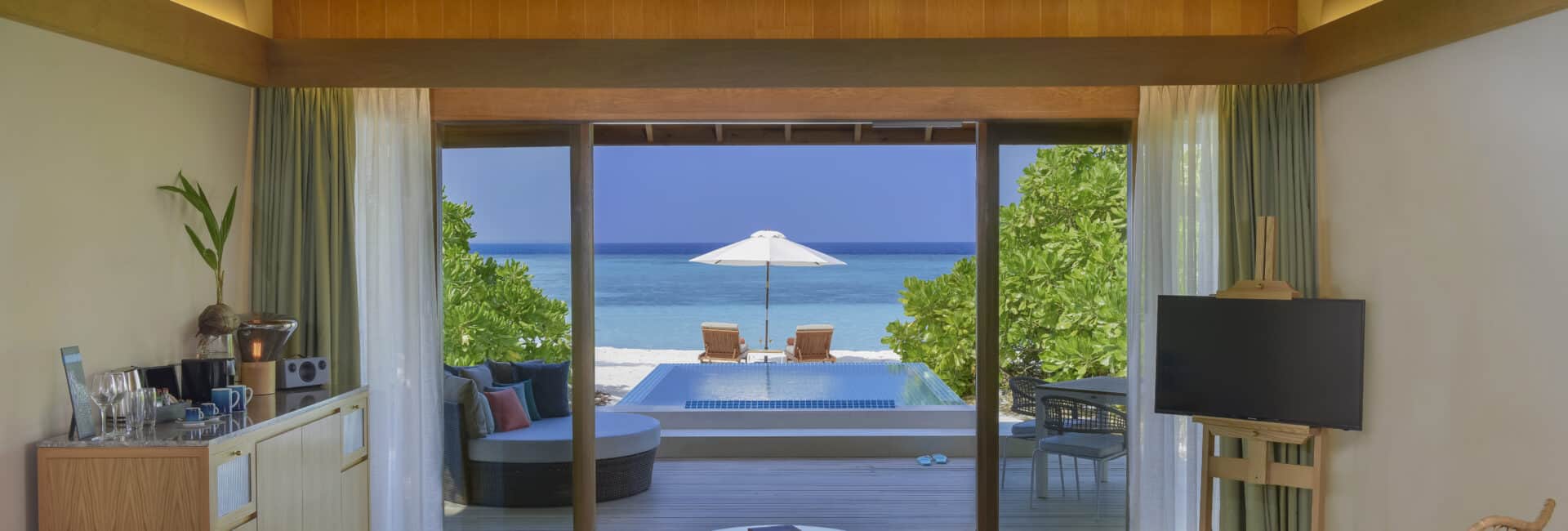 Emerald Faarufushi Resort & Spa