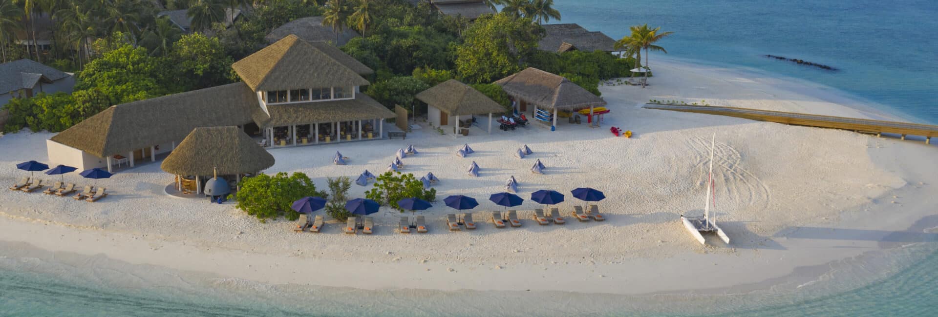 Emerald Faarufushi Resort & Spa