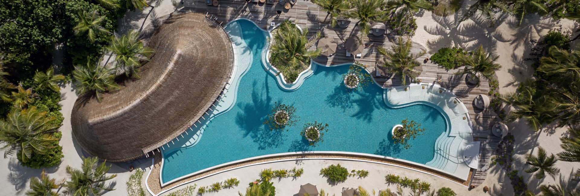 Six Senses Kanuhura - Sip-Sand-Pool-aerial