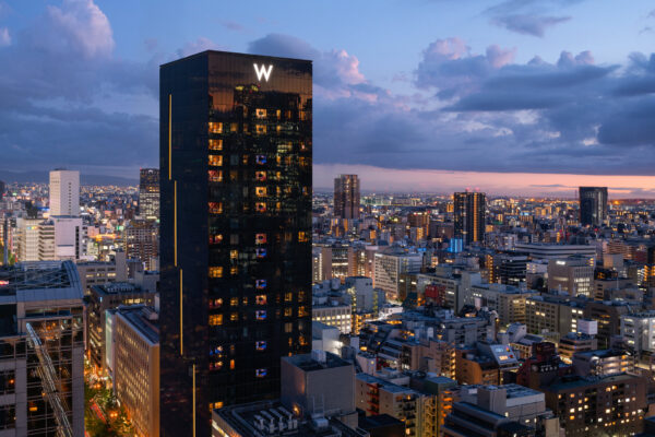 W Osaka - title