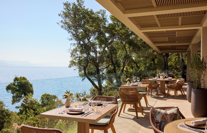 Ikos Odisia_Oliva Restaurant