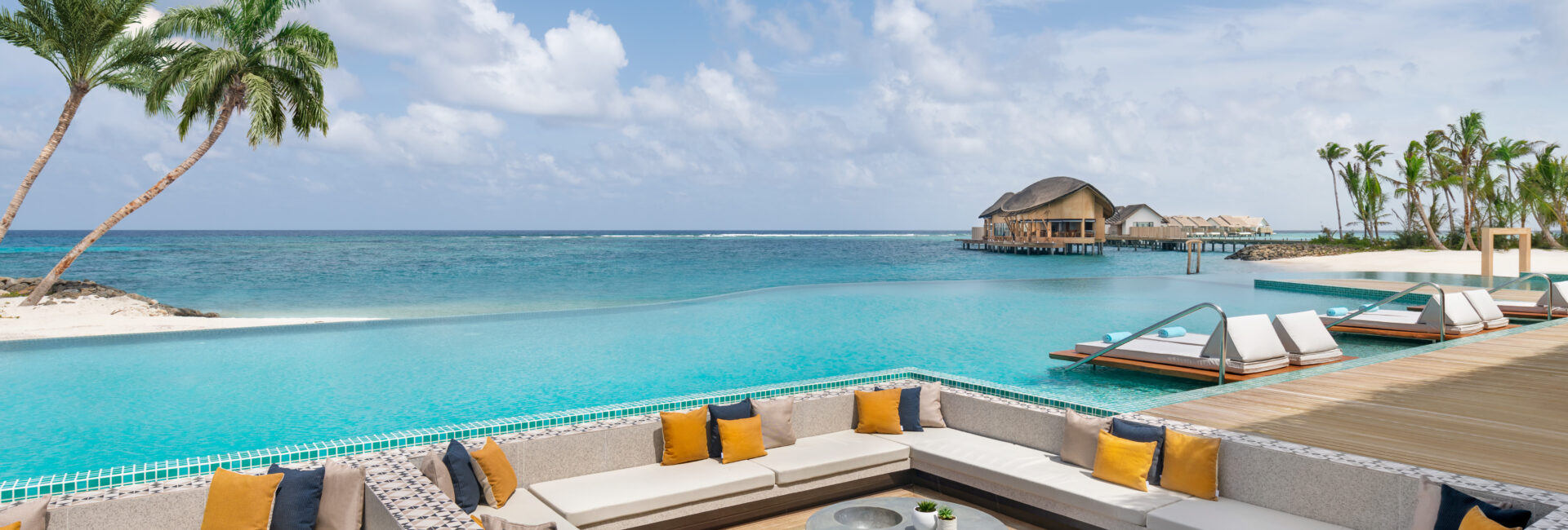 Hilton Amingirir-Main_Pool