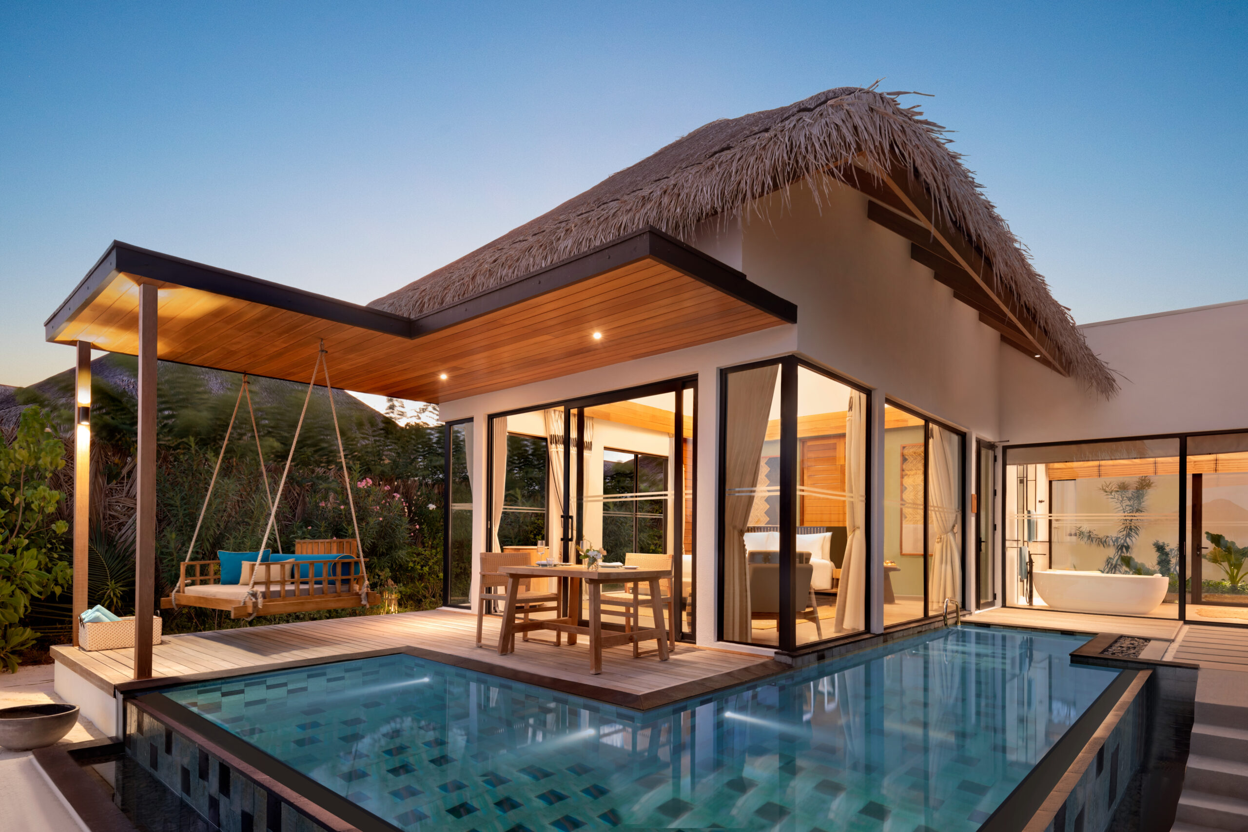 Hilton Amingiri-One-Bedroom Beach Pool Villa
