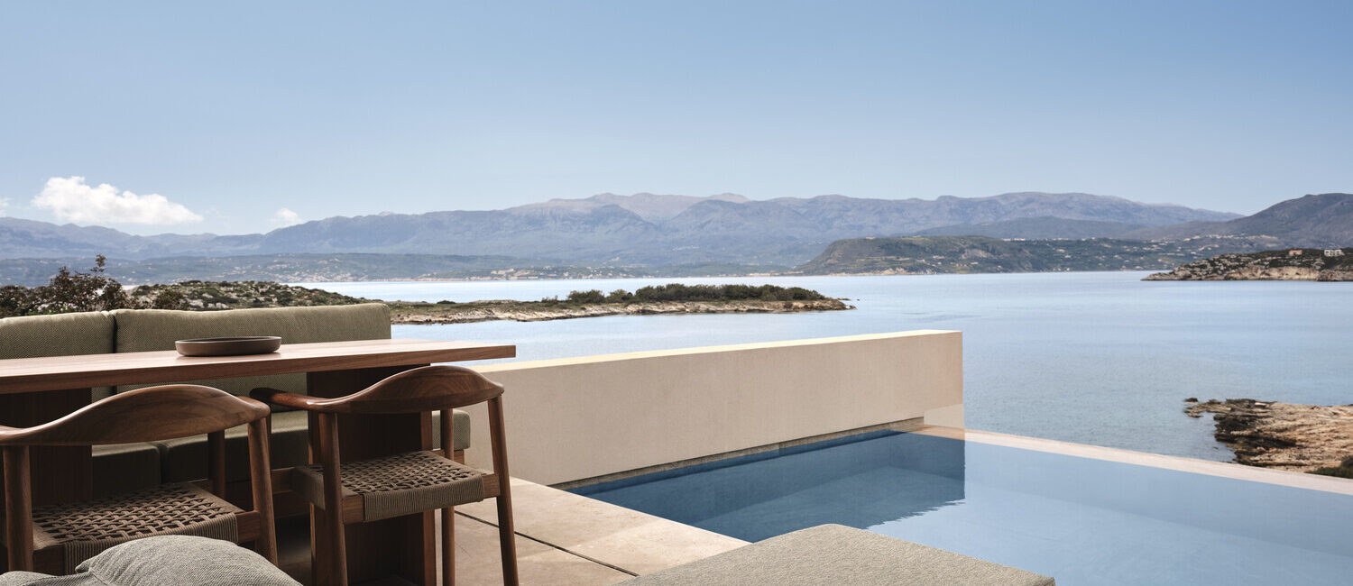 JW Crete-outside
