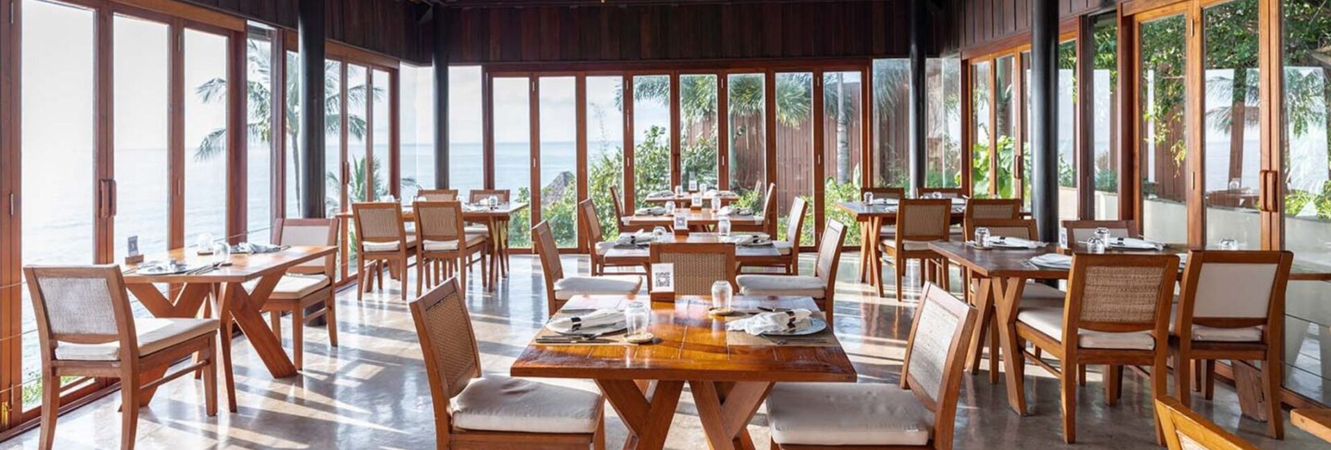 Silavadee Pool Spa Resort/ Restaurant